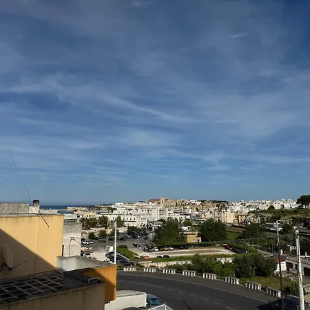 Pensión Chilometro Mille E Otranto